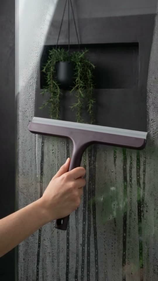 KUULAS squeegee, ASMR video